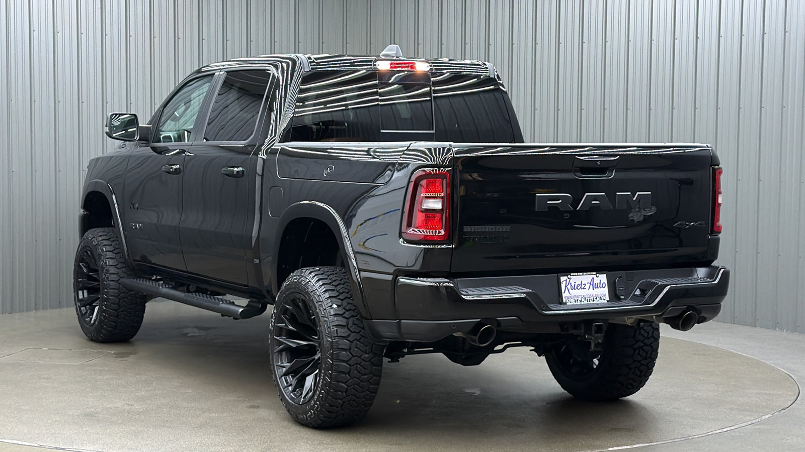 Used 2026 RAM 1500 Big Horn AWD/4WD image 3