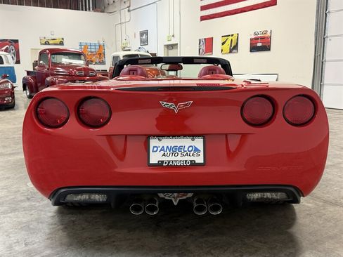 Used 2006 Chevrolet Corvette Convertible w/ Preferred Equipment Group RWD image 6