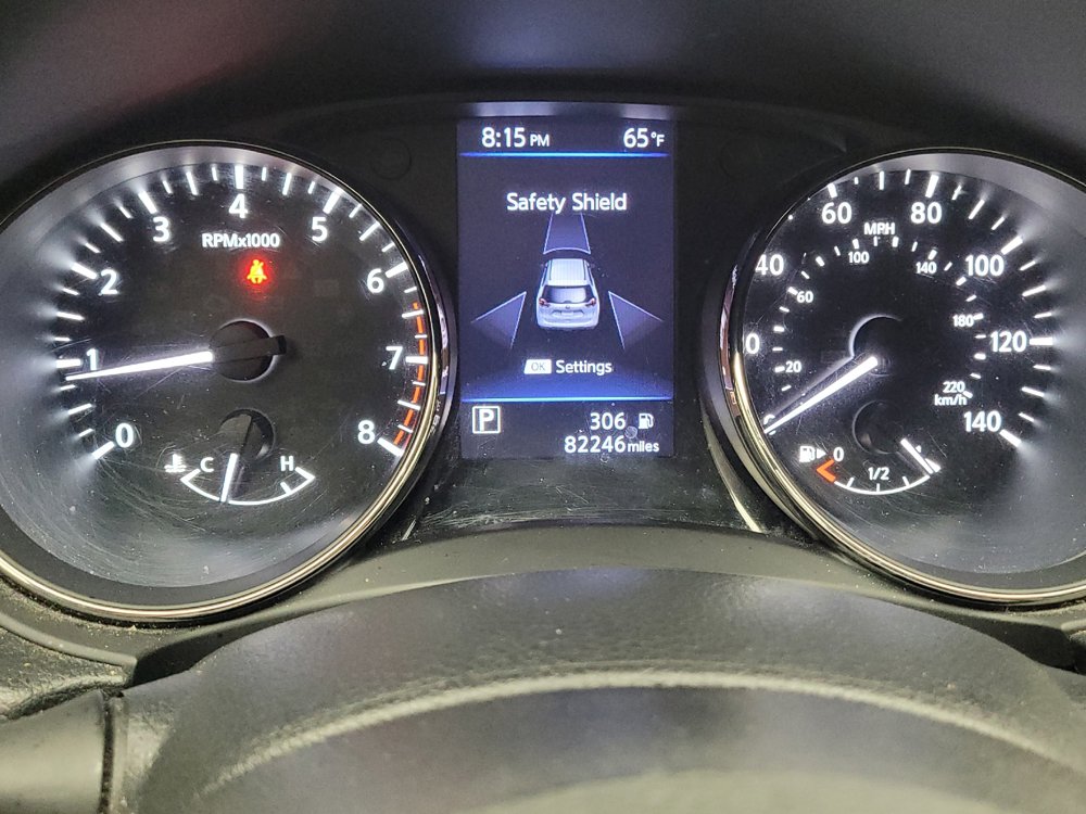 Used 2018 Nissan Rogue SV FWD image 23