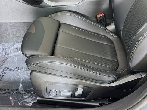 Certified 2023 BMW 330e w/ Premium Package image 19