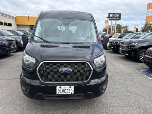 Used 2024 Ford Transit 350 XLT RWD image 3