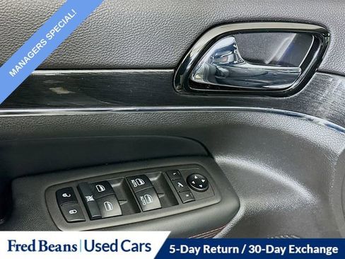 Used 2021 Jeep Grand Cherokee Trailhawk image 19