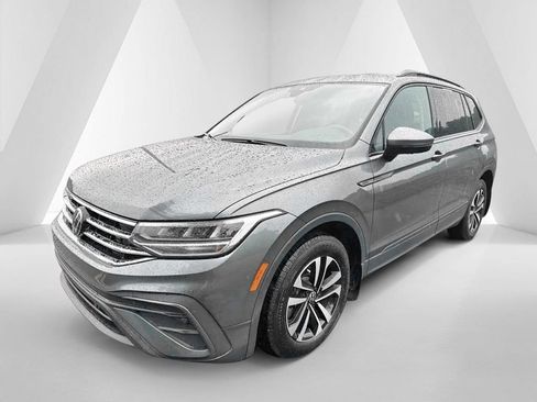 Used 2023 Volkswagen Tiguan S FWD image 3