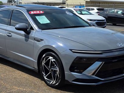 Used 2024 Hyundai Sonata SEL w/ Convenience Package