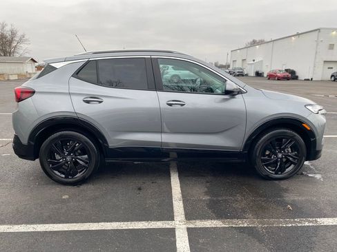 Used 2024 Buick Encore GX Sport Touring image 8