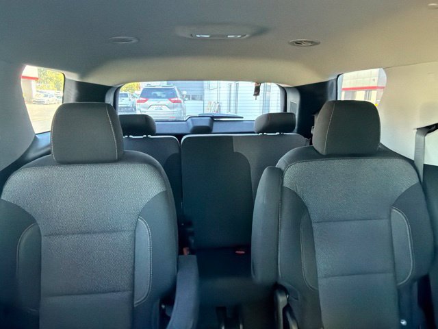 Used 2019 Chevrolet Traverse LT FWD image 9
