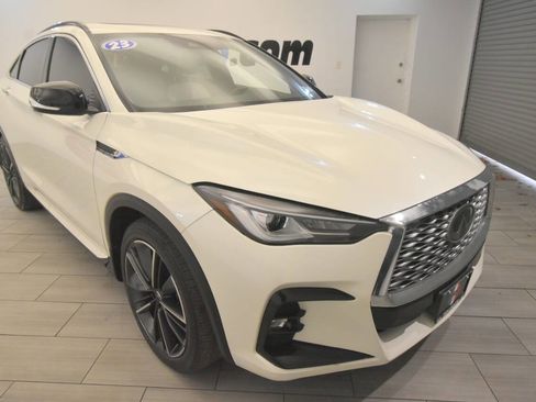 Used 2023 INFINITI QX55 Luxe w/ Cargo Package image 7