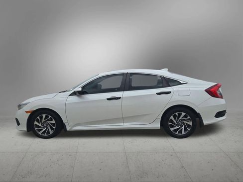 Used 2017 Honda Civic EX image 3