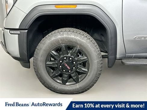 New 2026 GMC Sierra 2500 AT4 w/ AT4 Premium Plus Package image 21
