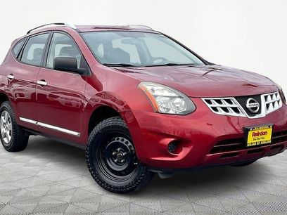 Used 2015 Nissan Rogue S w/ Convenience Package