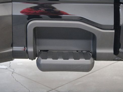 New 2026 Ford F350 4x4 Crew Cab DRW Super Duty image 12