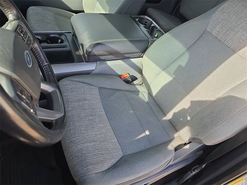 Used 2021 Ford F150 XLT w/ Equipment Group 302A High image 16