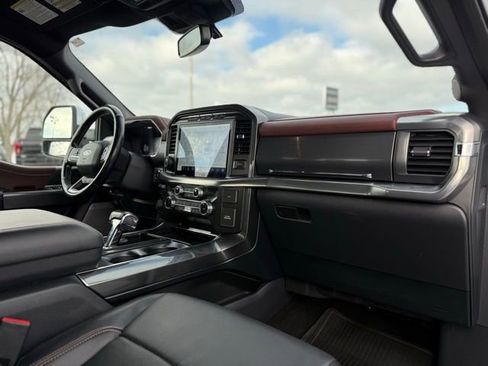 Certified 2022 Ford F150 Lariat w/ Equipment Group 502A High image 22