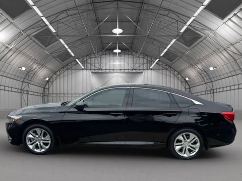 Used 2018 Honda Accord LX image 3