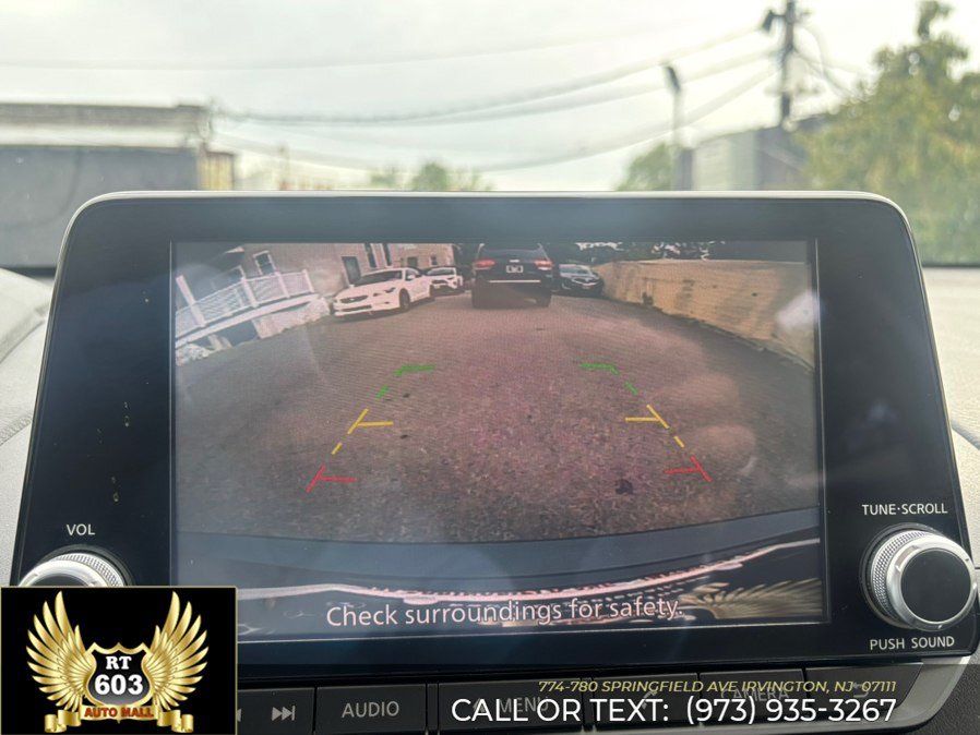 Used 2022 Nissan Altima 2.5 SV FWD image 19