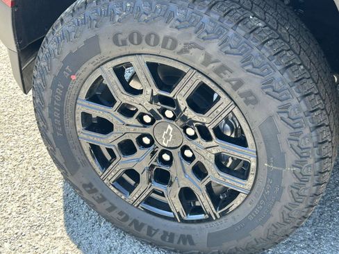 New 2026 Chevrolet Colorado Trail Boss AWD/4WD image 27