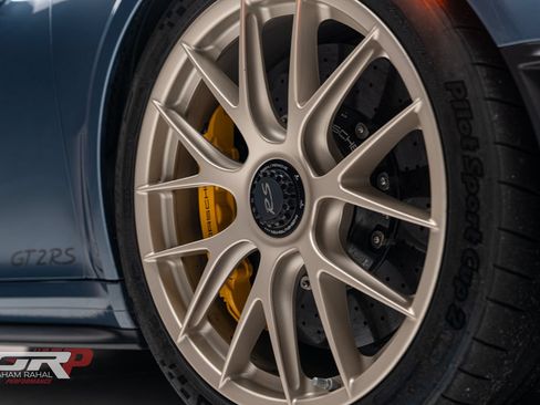 Used 2018 Porsche 911 GT2 RS RWD image 17