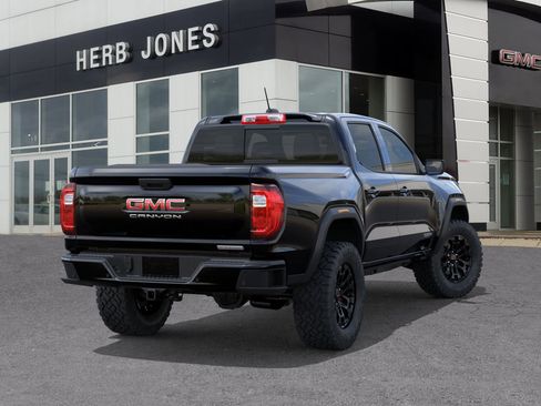 New 2026 GMC Canyon Elevation image 4
