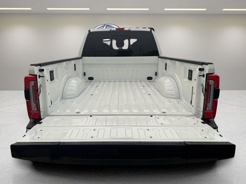 New 2026 Ford F250 Platinum w/ Platinum Plus Package AWD/4WD image 7
