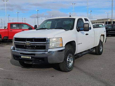 Used 2007 Chevrolet Silverado 2500 LT image 8