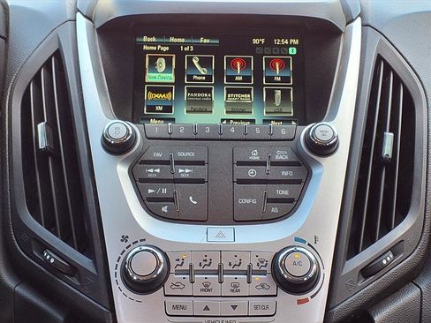 Used 2017 Chevrolet Equinox LT w/ Driver Confidence Package II image 8