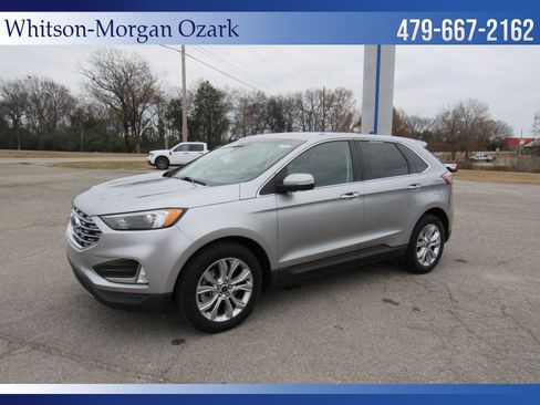 Used 2024 Ford Edge Titanium image 4