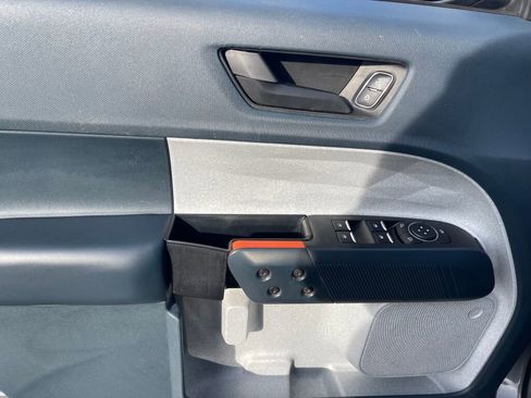 Used 2022 Ford Maverick XLT w/ Equipment Group 300A Standard image 10