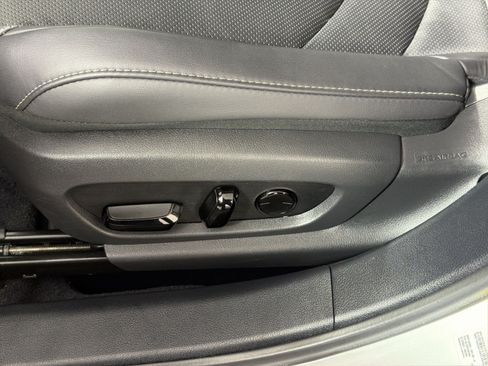 Used 2022 Lexus ES 350 F Sport w/ Accessory Package FWD image 26