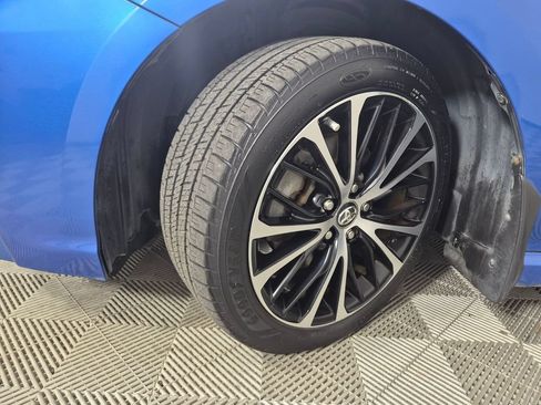 Used 2018 Toyota Camry SE FWD image 10