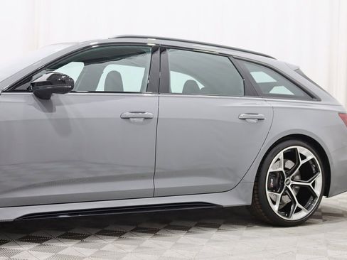 Used 2025 Audi RS 6 performance image 3