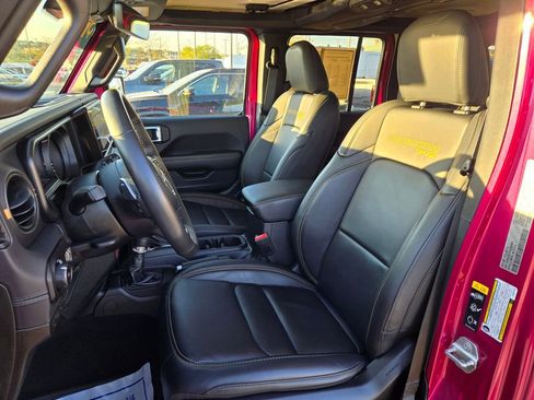 Used 2024 Jeep Wrangler Unlimited Rubicon 392 image 16