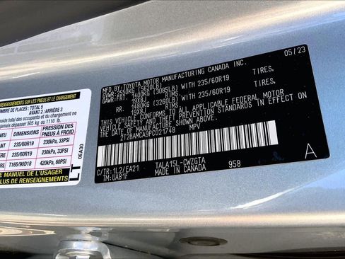 Used 2023 Lexus RX 350 Premium w/ Accessory Package AWD/4WD image 37