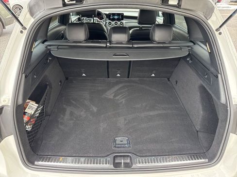 Used 2022 Mercedes-Benz GLC 300 4MATIC w/ Multimedia Package Lite image 12