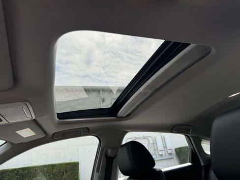 Certified 2024 Acura Integra FWD image 18