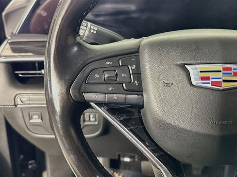 Used 2021 Cadillac Escalade Sport RWD image 14