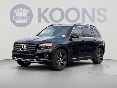 Certified 2026 Mercedes-Benz GLB 250 4MATIC image 1