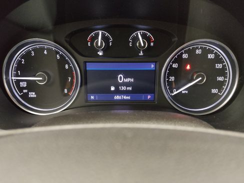 Used 2020 Buick Enclave Essence w/ Sport Touring Edition FWD image 23
