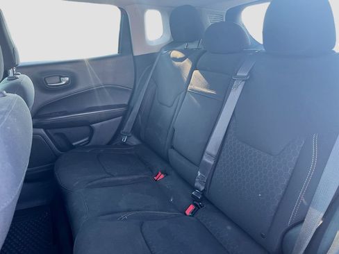 Used 2018 Jeep Compass Sport w/ Cold Weather Group AWD/4WD image 22