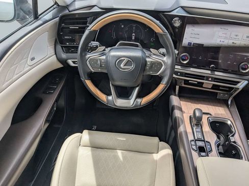 Used 2024 Lexus RX 350 w/ Convenience Package AWD/4WD image 17