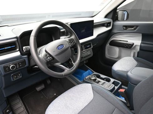 New 2025 Ford Maverick XLT w/ XLT Luxury Package image 18