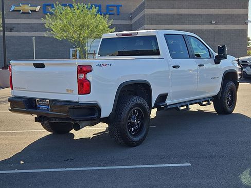 Used 2024 Chevrolet Silverado 2500 Custom w/ Custom Value Package AWD/4WD image 5