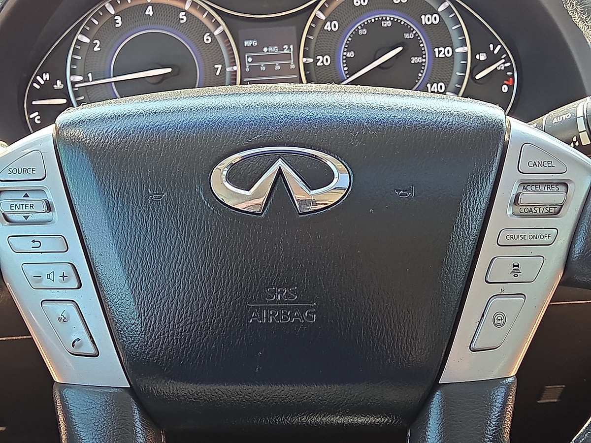 Used 2016 INFINITI QX80 2WD w/ Driver's Assistance Package image 31
