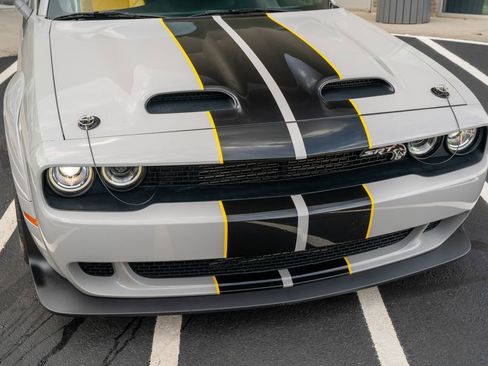 Used 2021 Dodge Challenger SRT Hellcat Redeye RWD image 5