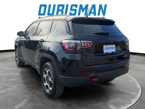 Used 2022 Jeep Compass Trailhawk image 4