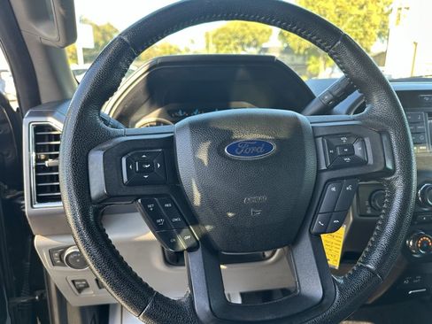 Used 2015 Ford F150 XLT w/ Equipment Group 301A Mid image 18