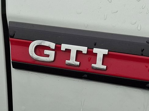 Certified 2023 Volkswagen GTI 40th Anniversary Edition image 30
