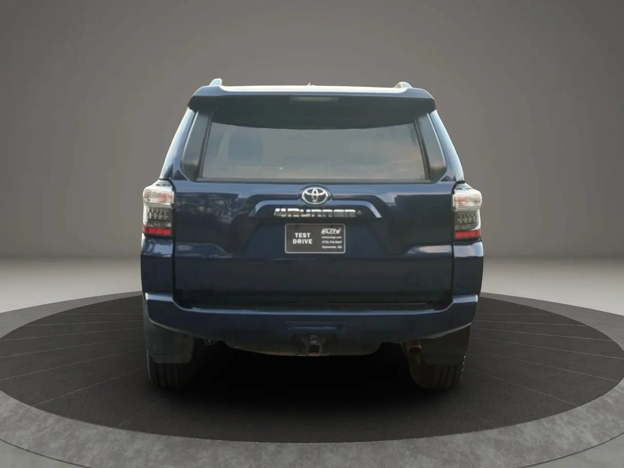 Used 2017 Toyota 4Runner SR5 Premium RWD image 5
