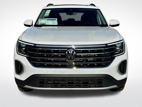 New 2026 Volkswagen Atlas SE FWD image 2