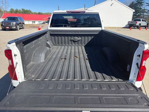 Used 2022 Chevrolet Silverado 2500 W/T w/ Gooseneck/5TH Wheel Package AWD/4WD image 23