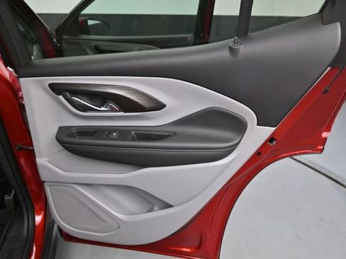 Used 2023 GMC Terrain SLT w/ LPO, Floor Liner Package FWD image 14